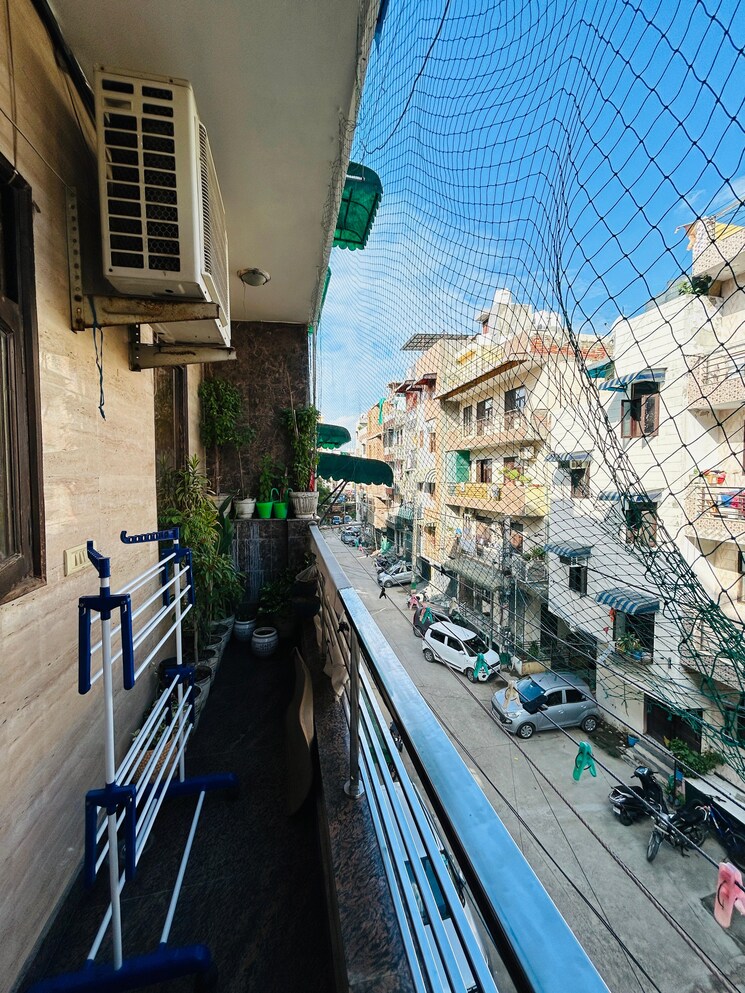 Balcony, rohini sector 25 2 Bedroom 850 Sq.Ft. Apartment In Rohini Sector 25 Delhi 8471621