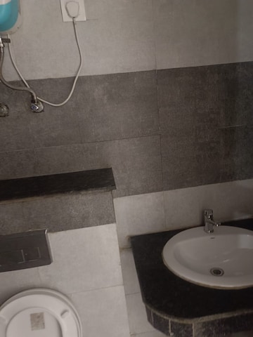 Bathroom in 3 BHK Apartment at Pareena The Elite Residences, Sector 99 – for Rent