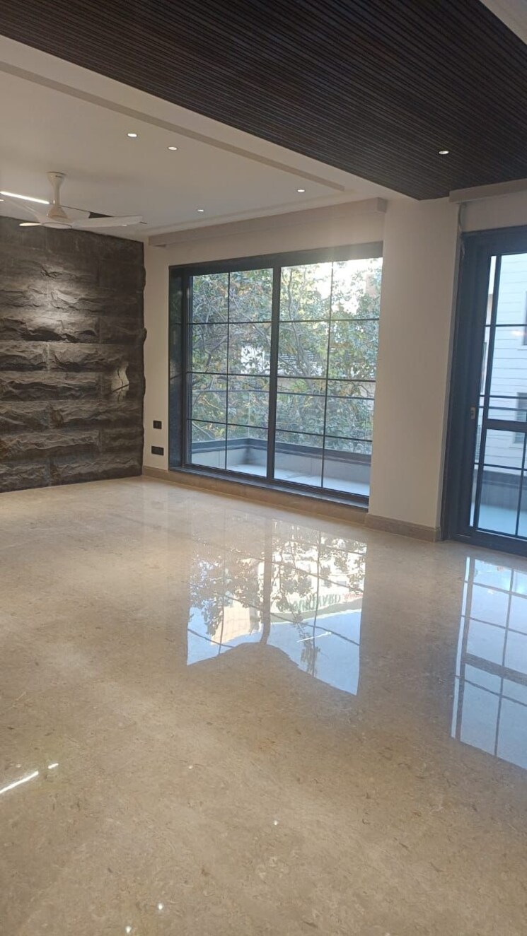 Master Bedroom, bestech-park-view-altura 4 Bedroom 2675 Sq.Ft. Apartment In Sector 79 Gurgaon 8472029