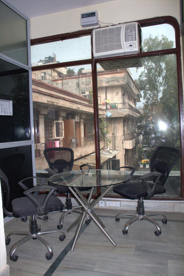 Floor Plan, lajpat nagar Commercial Office Space 2000 Sq.Ft. In Lajpat Nagar Delhi 8472040