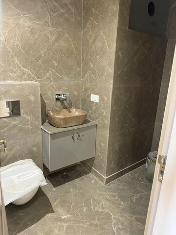 Bathroom in 3.5 BHK Apartment at Jahaz Apartments, Paschim Vihar – for Rent