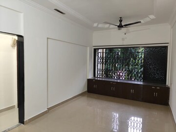 Room in 2 BHK Apartment at Sector 16 Kopar Khairane – for Rent