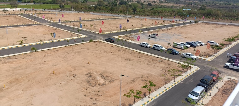 Garden, sr-sree-city  251 Sq.Yd. Plot In Agapally Hyderabad 8472212