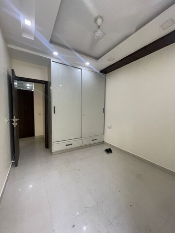Master Bedroom in 2.5 BHK Apartment at Madhur Apartment, Paschim Vihar – for Rent