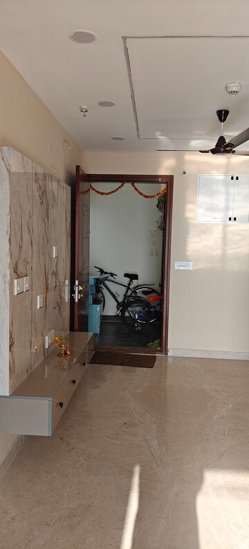  2.5 BHK Apartment at Aurobindo Kohinoor, Serilingampally – for Rent