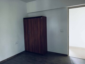 Master Bedroom in 2 BHK Apartment at Signature Global City, Sector 37d – for Rent