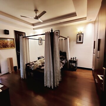 Bedroom in 3 BHK Builder Floor at East Of Kailash – for Rent