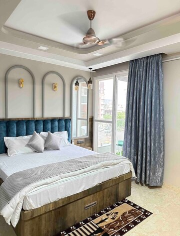 Bedroom in 4 BHK Apartment at C-Scheme – for Sale