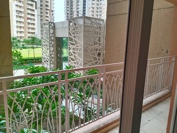 2 BHK Apartment For Rent in Mahagun Mywoods III, Sector 16c Greater Noida