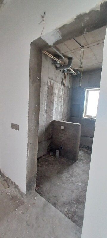 Bathroom in 4 BHK Apartment at Sri Fortune Sonthalia Sky Villas, Kokapet – for Sale