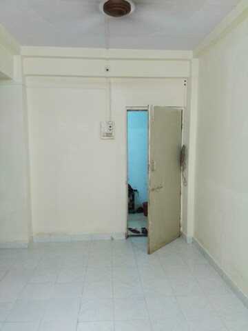 Room in 1 RK Apartment at Jankalyan Nagar – for Rent