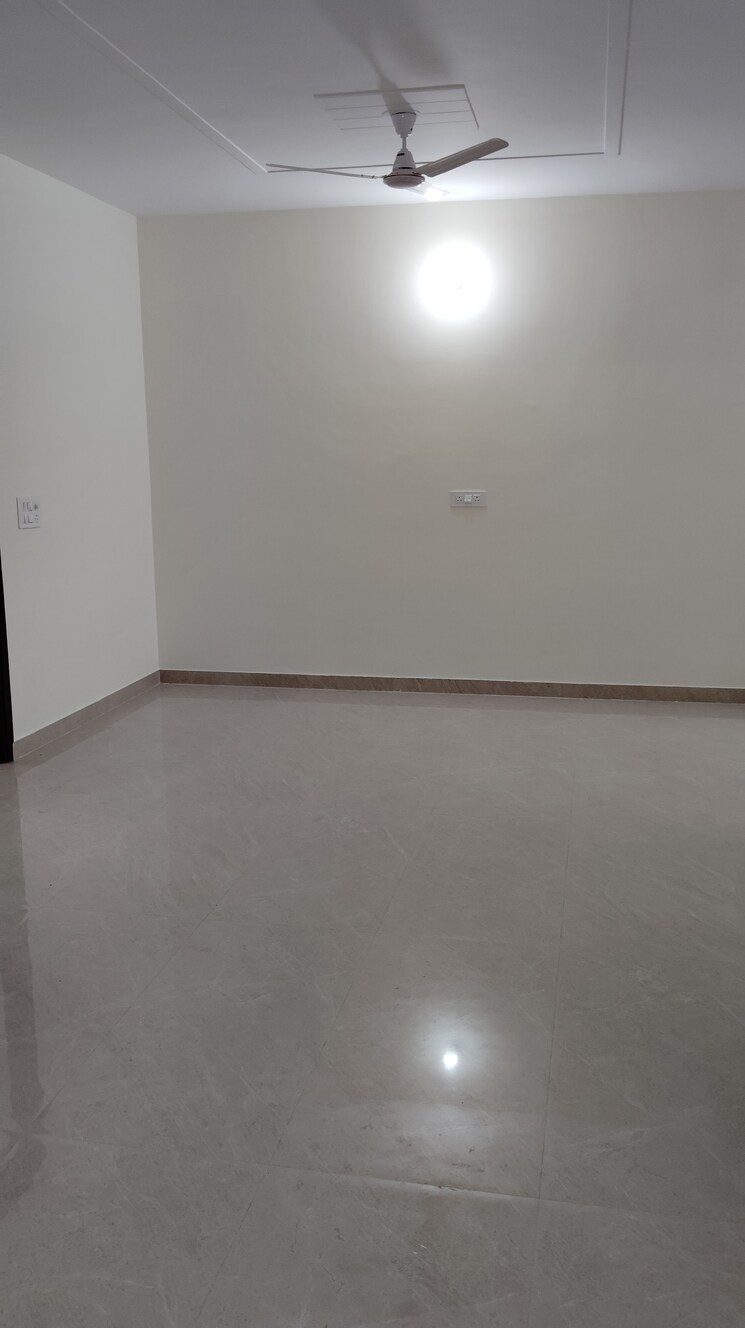 Master Bedroom, sector 9a 2 Bedroom 1440 Sq.Ft. Builder Floor In Sector 9a Gurgaon 8472510