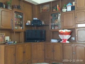Floor Plan in 2 BHK Apartment at Triveni CHS Andheri, Andheri West – for Rent