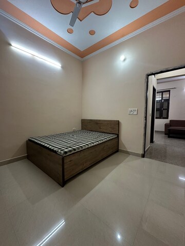 Bedroom in 3 BHK Builder Floor at Sector 9 – for Rent