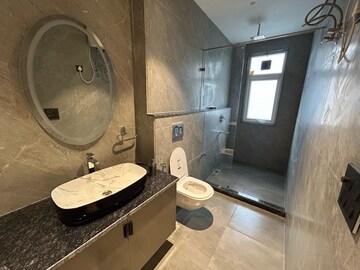 Bathroom in 4 BHK Builder Floor at DLF Atria, Dlf Phase ii – for Rent