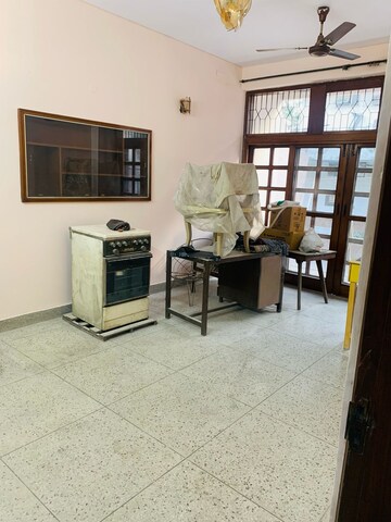 Master Bedroom in 3 BHK Builder Floor at East Of Kailash – for Rent
