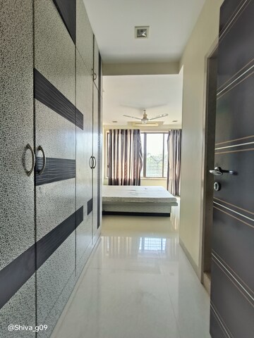 Furnished Amenities in 3 BHK Apartment at Sibylle Apartment, Worli – for Rent