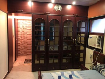 Master Bedroom in 2 BHK Apartment at Hiranandani Gardens, Powai – for Rent