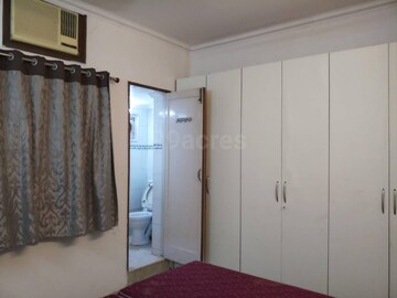 Furnished Amenities in 2 BHK Builder Floor at Lajpat Nagar – for Rent