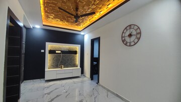Room in 4 BHK Apartment at Sector 72 – for Sale