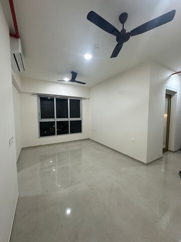 Master Bedroom in 2 BHK Apartment at Piramal Vaikunth, Balkum Pada – for Rent
