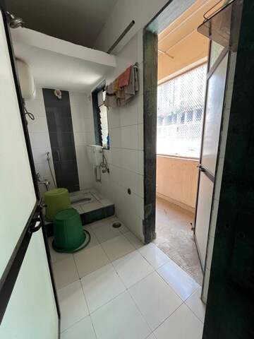 Master Bedroom in 2 BHK Apartment at Shreeji Ville Co-operative Housing Society Ltd, Panch Pakhadi – for Rent