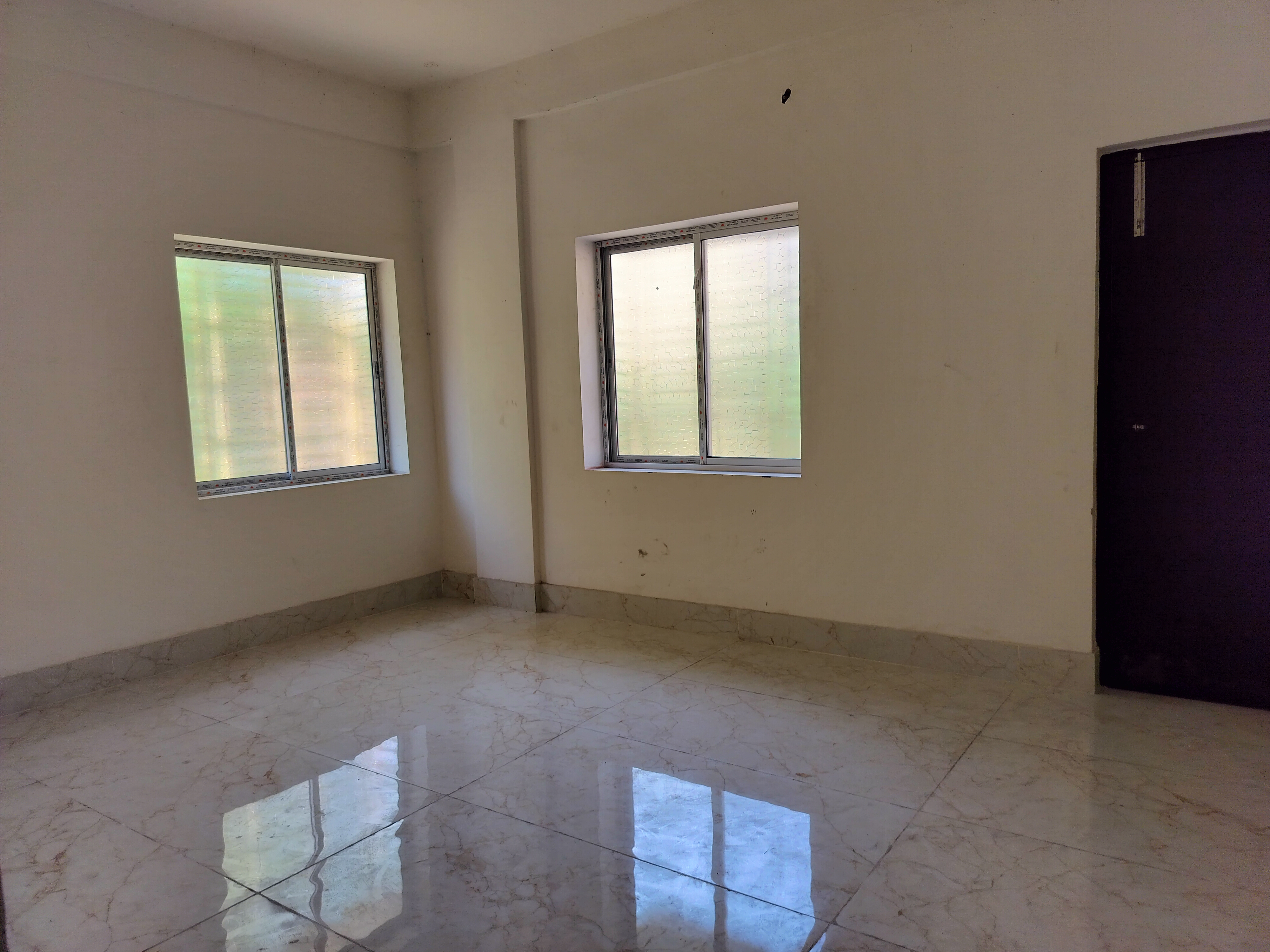 2 BHK Builder Floor For Sale in Radha Rani