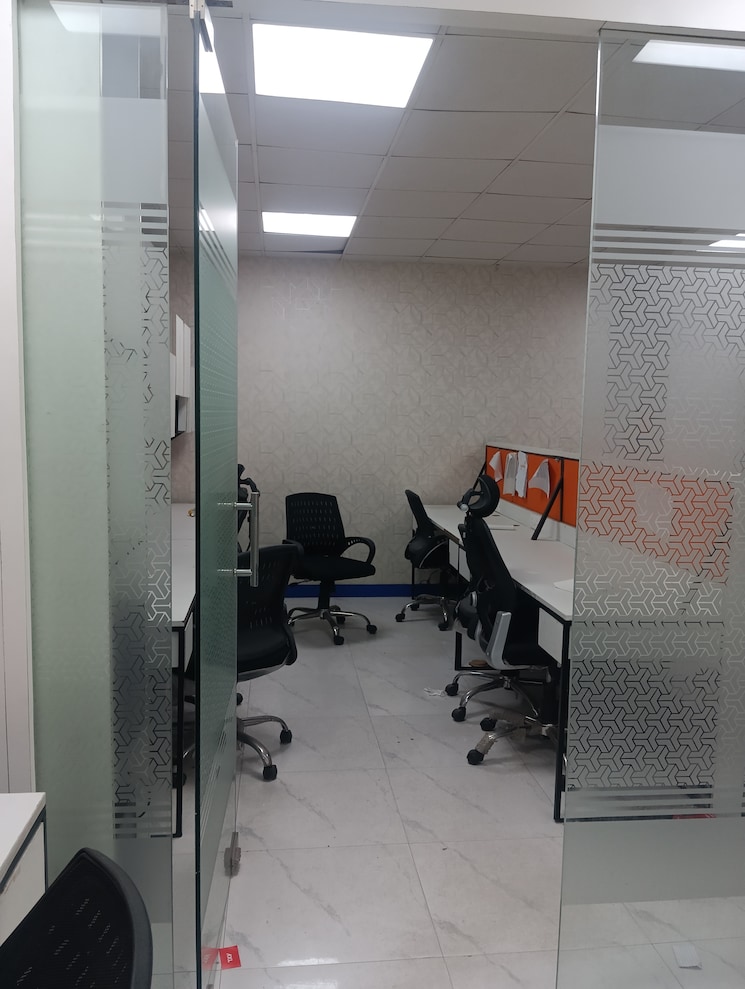undefined, sector 6 Commercial Office Space in IT/SEZ 1500 Sq.Ft. In Sector 6 Noida 8472952