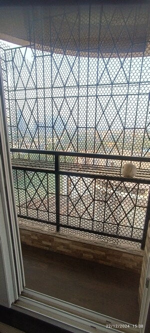  3 BHK Apartment at Seawoods – for Sale