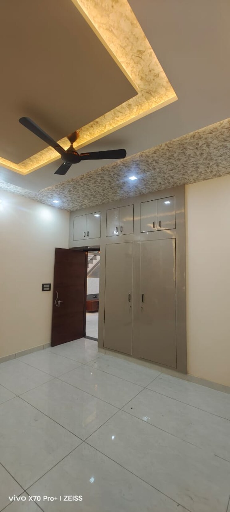 Master Bedroom, real-greens 4 Bedroom 2500 Sq.Ft. Villa In Kalwar Road Jaipur 8472987