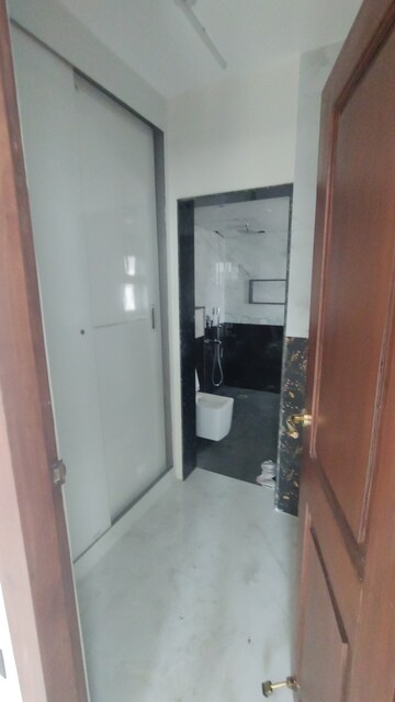 Bathroom in 4 BHK Apartment at Logix Blossom County, Sector 137 – for Rent