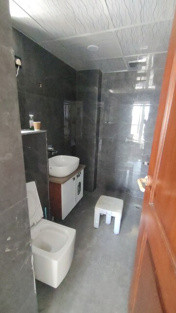 Bathroom in 4 BHK Apartment at Logix Blossom County, Sector 137 – for Rent