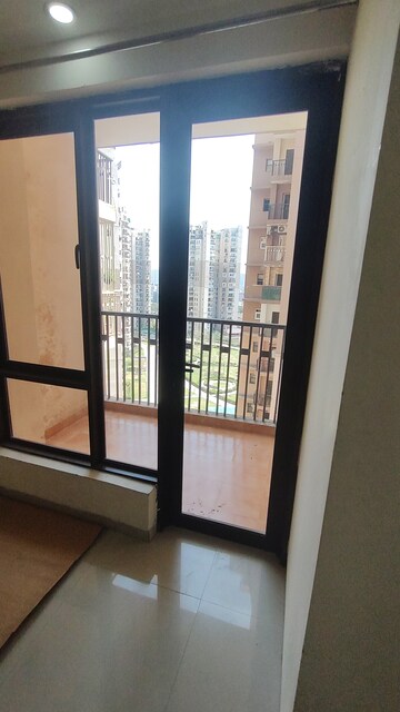 2.5 BHK Apartment – Exterior View View at Logix Blossom County, Sector 137 - for Rent