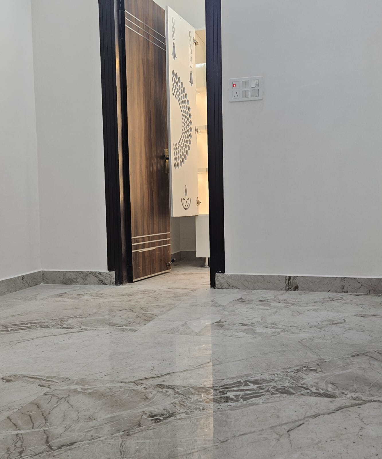 3 BHK + Pooja Room,Extra Room Builder Floor For Sale in Krishna Elite Home 