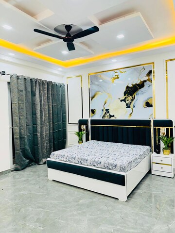 3 BHK Builder Floor For Sale in Upsidc Site B