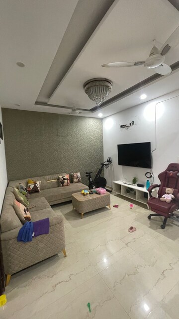 Building Lobby in 3 BHK Builder Floor at Motia Blue Ridge, Dhakoli Village – for Rent