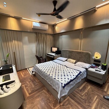 Building Lobby in 3.5 BHK Apartment at M3M Latitude, Sector 65 – for Sale