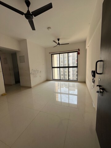 Master Bedroom in 2 BHK Apartment at Lodha Palava Downtown, Dombivli East – for Rent