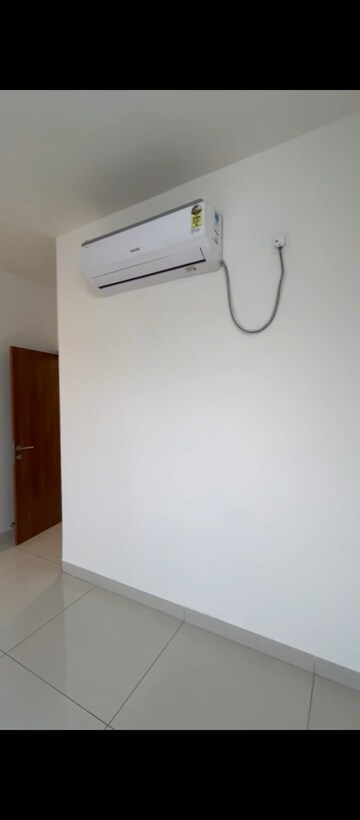 Master Bedroom in 3.5 BHK Apartment at Prestige Tranquil, Kokapet – for Rent