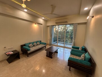 Master Bedroom in 4 BHK Apartment at Hiranandani Estate Fiona, Anu Nagar – for Rent