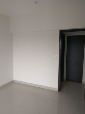 Master Bedroom in 2.5 BHK Apartment at Hubtown Hillcrest JVLR, Andheri East – for Rent