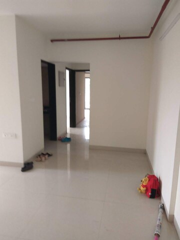 Master Bedroom in 2.5 BHK Apartment at Hubtown Hillcrest JVLR, Andheri East – for Rent