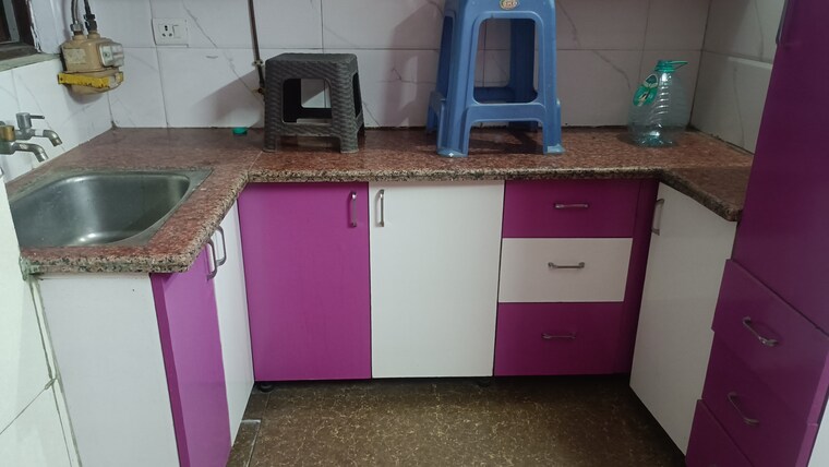 Kitchen, vaishali sector 5 2 Bedroom 800 Sq.Ft. Builder Floor In Vaishali Sector 5 Ghaziabad 8473216