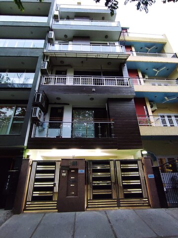 3 BHK Builder Floor For Rent in East Of Kailash