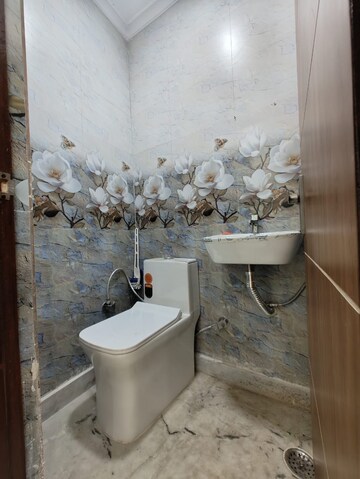 Bathroom in 2 BHK Builder Floor at Govindpuri – for Rent
