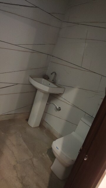 Bathroom in 4 BHK Independent House at Shanti Nagar – for Sale