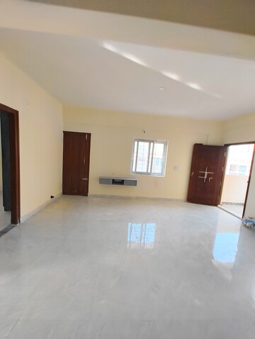 Master Bedroom in 2 BHK Builder Floor at Sampangi Rama Nagar – for Rent