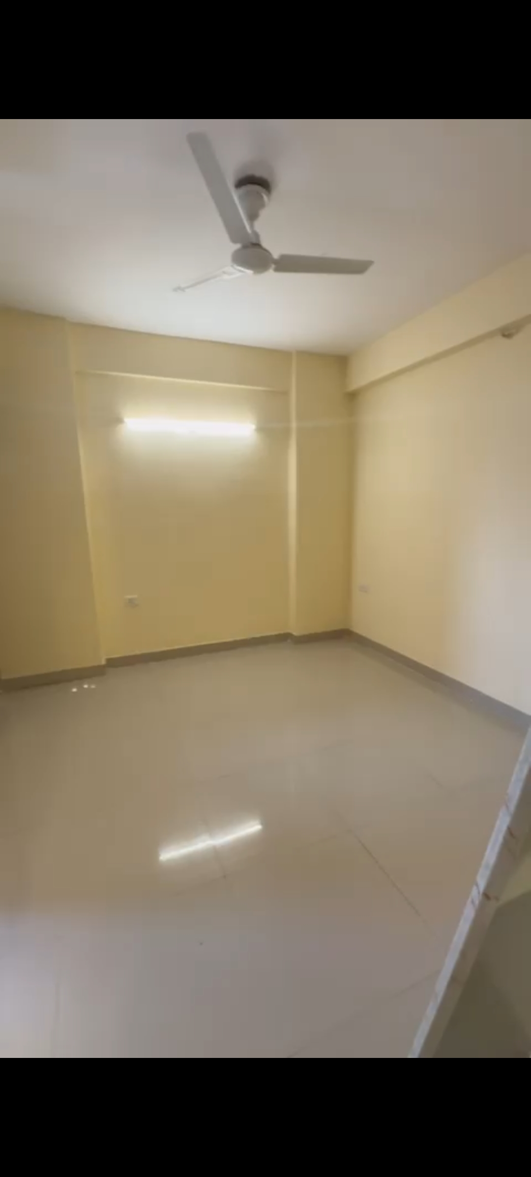 3 BHK + Extra Room 1425 Sq.Ft. Apartment in Windsor Paradise 2