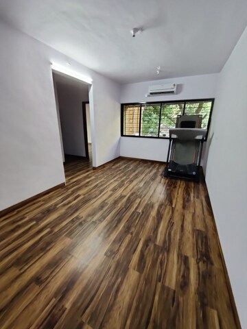 1 BHK Apartment For Rent in Hill Post, Pali Hill
