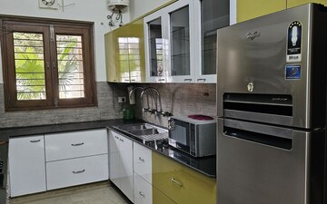 2 BHK Apartment For Rent in RWA Apartments Sector 122, Sector 122